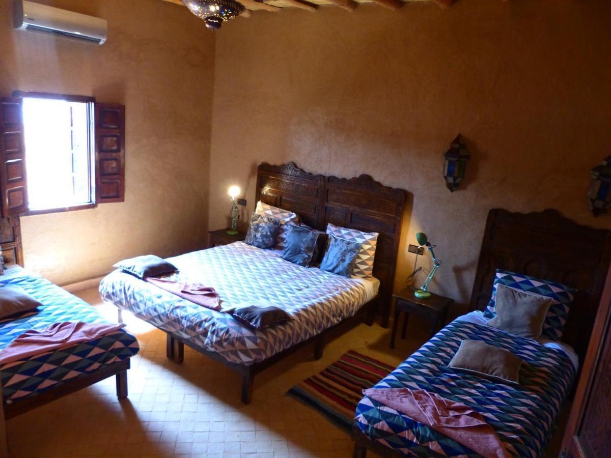 Riad Caravasar Merzouga Bagian luar foto