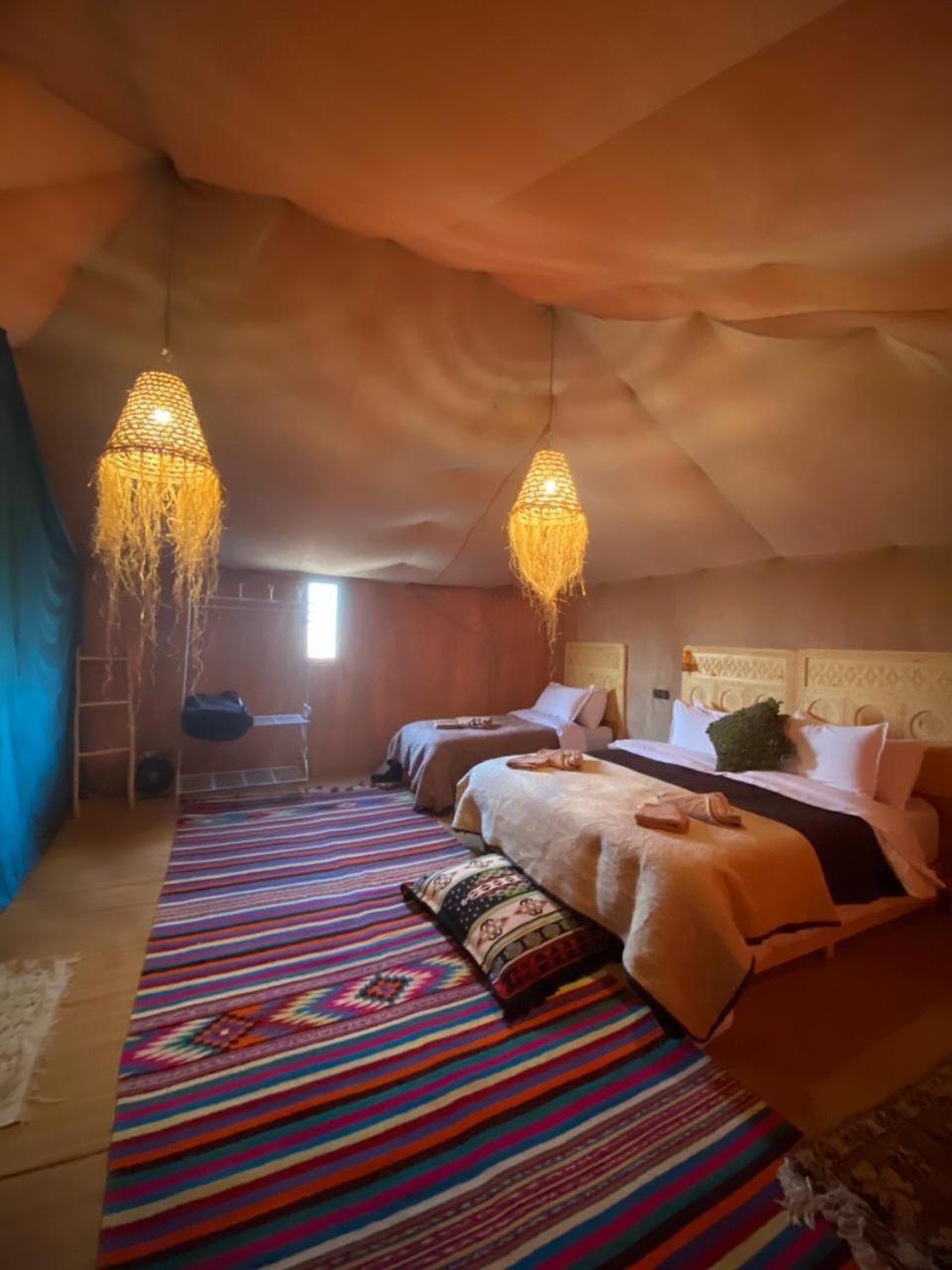 Riad Caravasar Merzouga Bagian luar foto